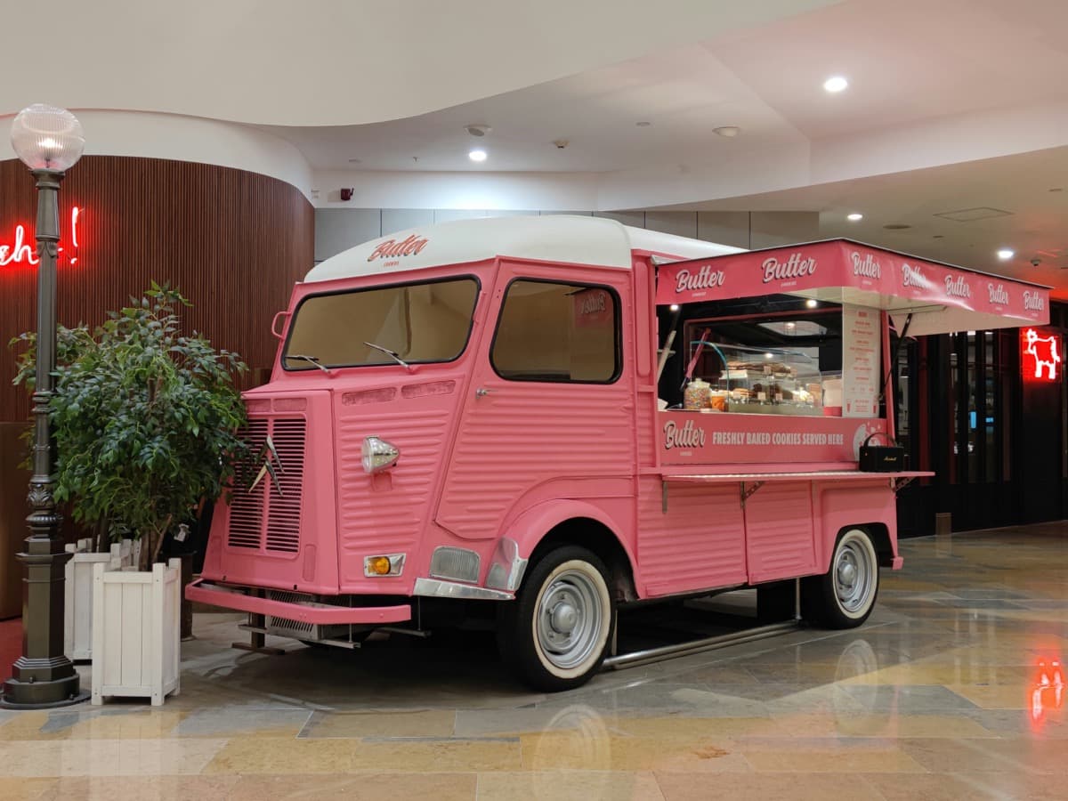 Budget-friendly commercial kitchen equipment